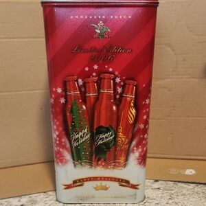 2006 Limited Edition Budweiser Holiday 4 Pack Bottles